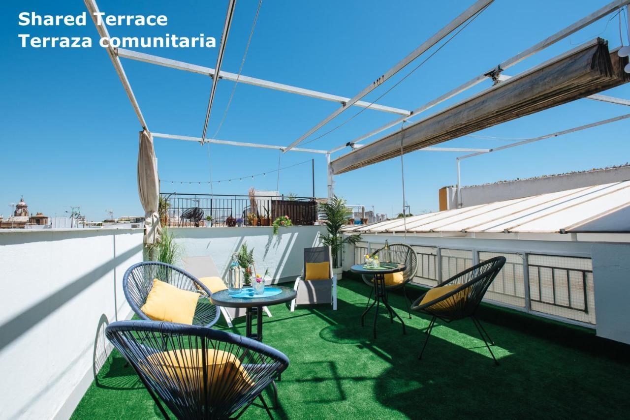 Hostly Rbh0 Modern Apartment Siviglia Esterno foto